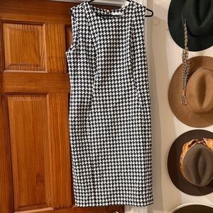 Classic Calvin Klein Black and White Houndstooth Dress Size 12